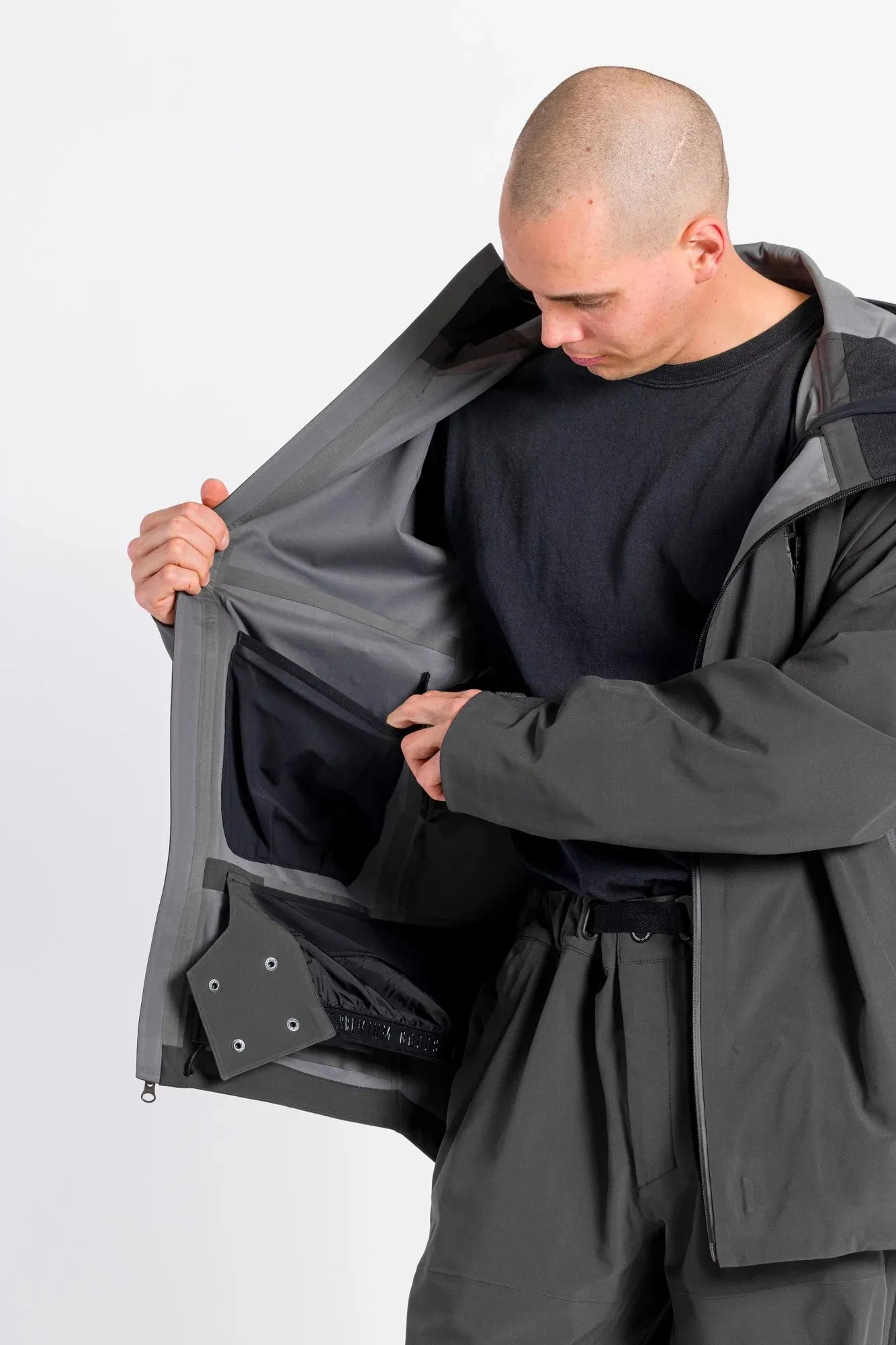 L1 Axial Mens Jacket Phantom