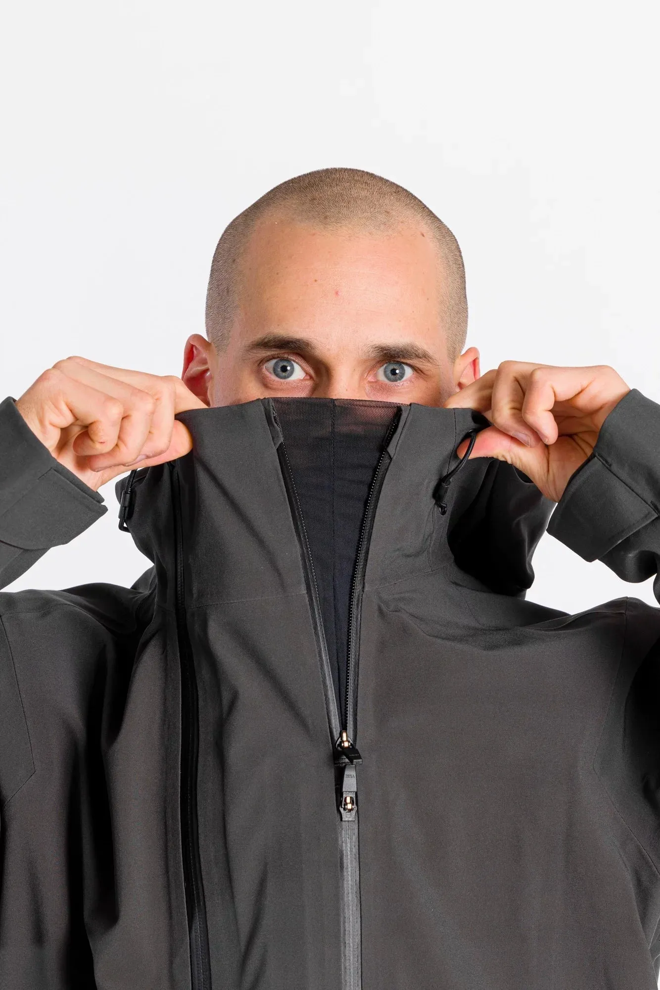 L1 Axial Mens Jacket Phantom