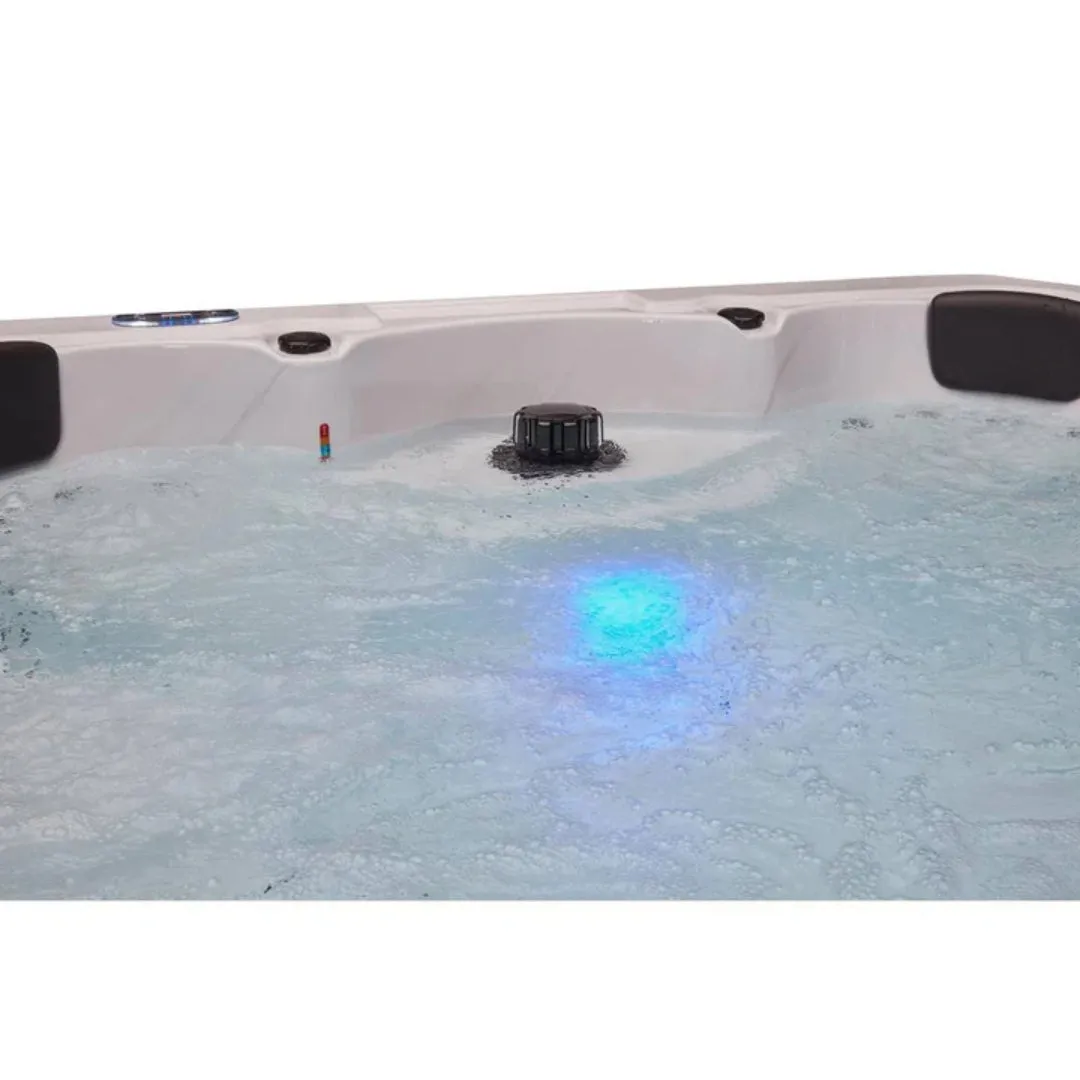 Luxury Spas Denali WS-299-CG 7-Person Hot Tub