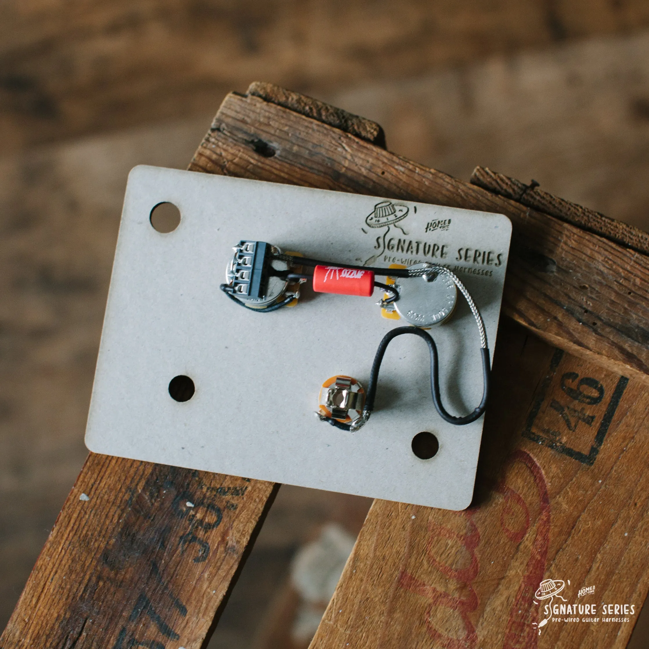 Solderless Pre-Wired Guitar wiring harness | 50s Les Paul Junior kit | Right handed